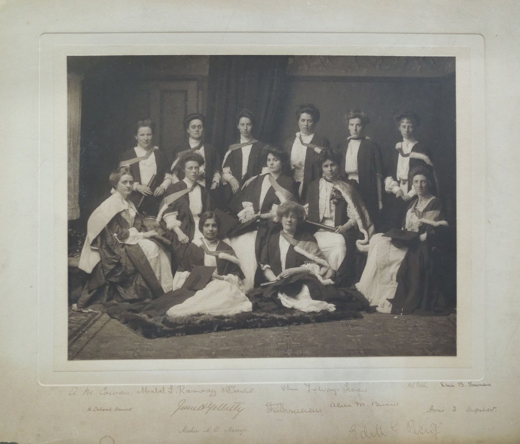 Female MBChB graduates 1906