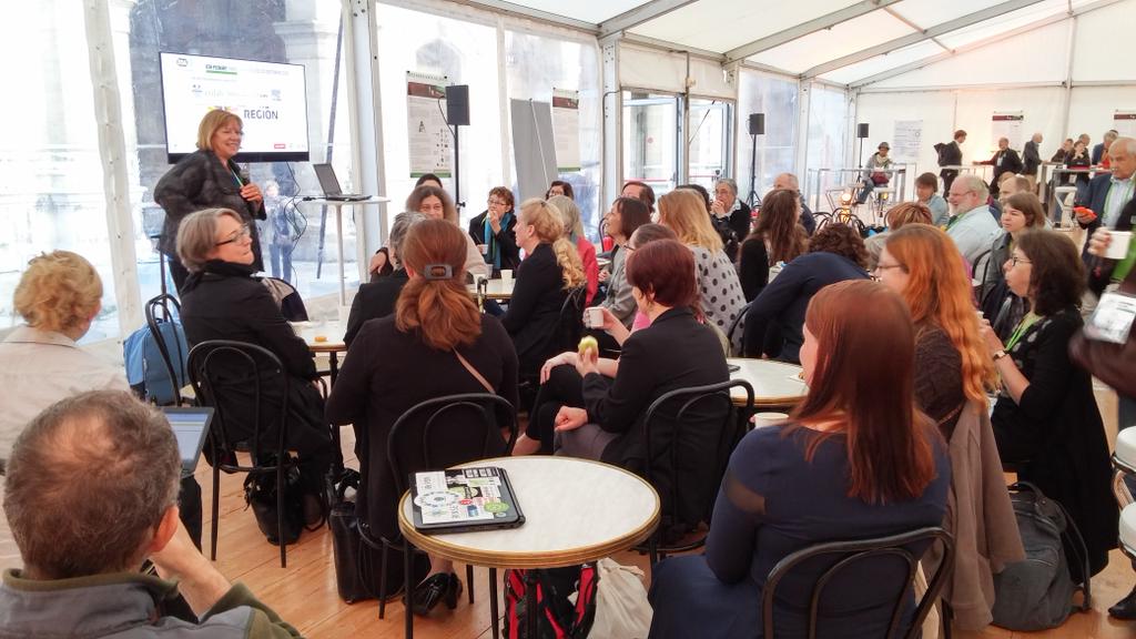 Not all men at RDA! Dame Wendy Hall from the Web Science Institute leads a Women's Networking Breakfast